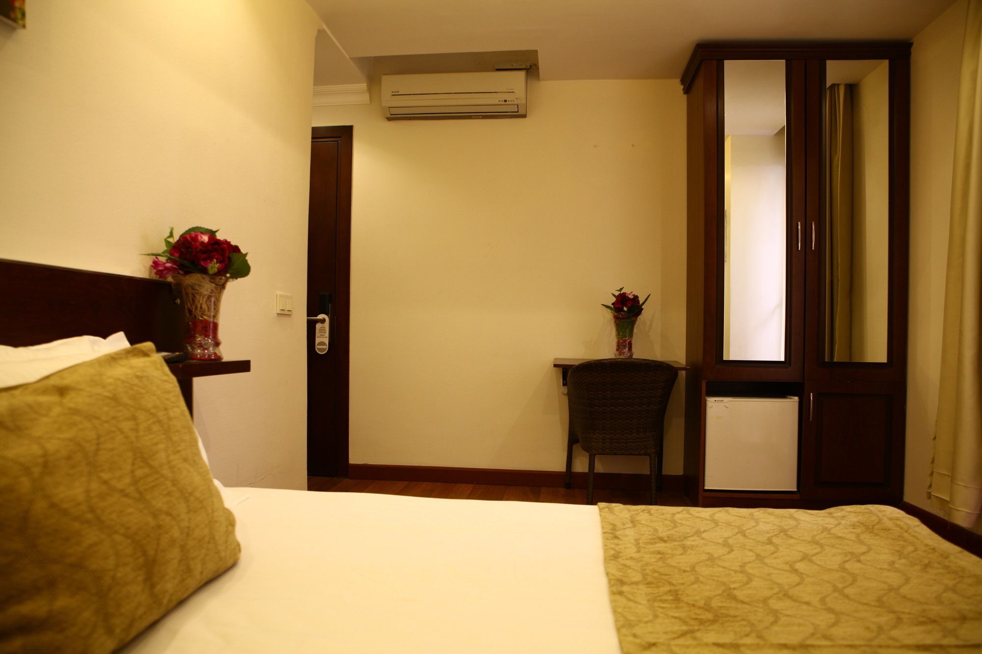 Buyukada Comfort Adalar Bagian luar foto